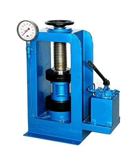 Concrete Cube Strength Testing Equipment